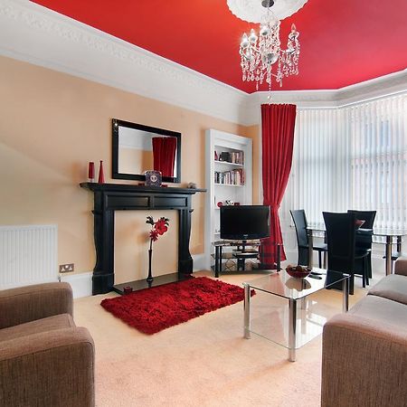 Townhead Apartments Glasgow Airport بيزلي المظهر الخارجي الصورة