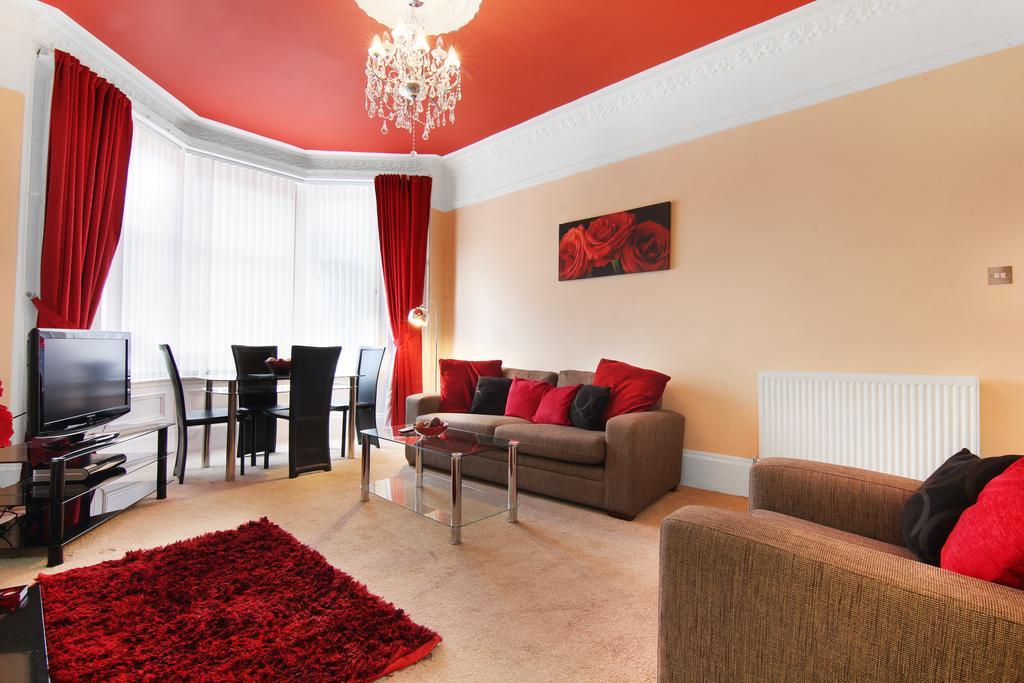 Townhead Apartments Glasgow Airport بيزلي المظهر الخارجي الصورة
